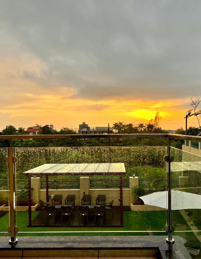 Tara - The Luxe Villa Лонавала Экстерьер фото