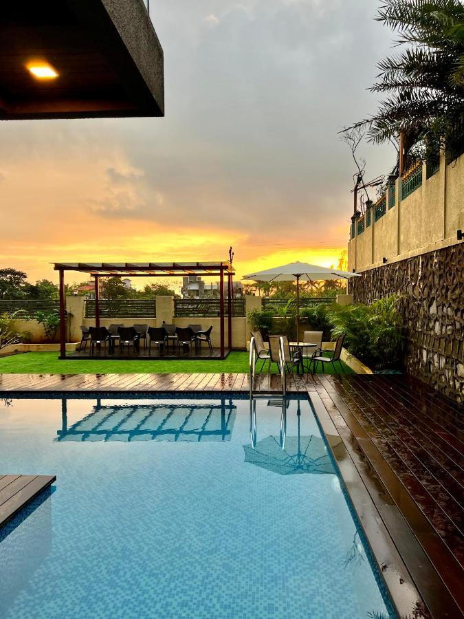 Tara - The Luxe Villa Лонавала Экстерьер фото